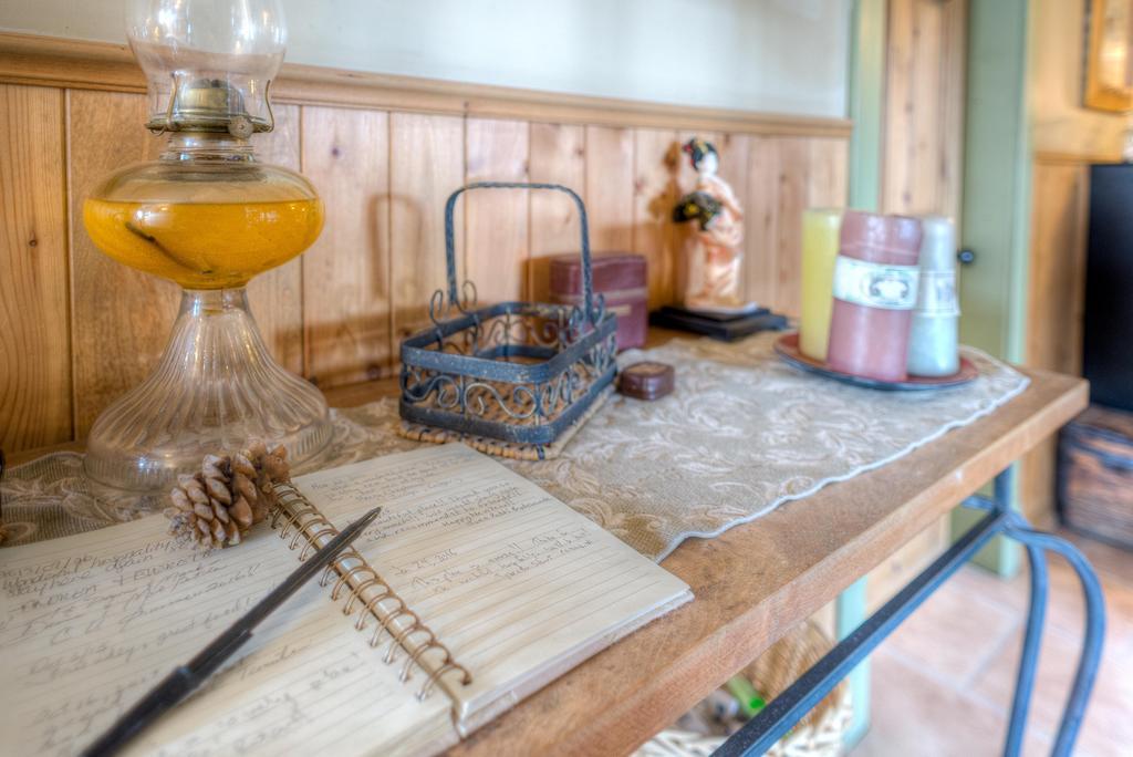 Country Encounters Accommodations Coleman Εξωτερικό φωτογραφία