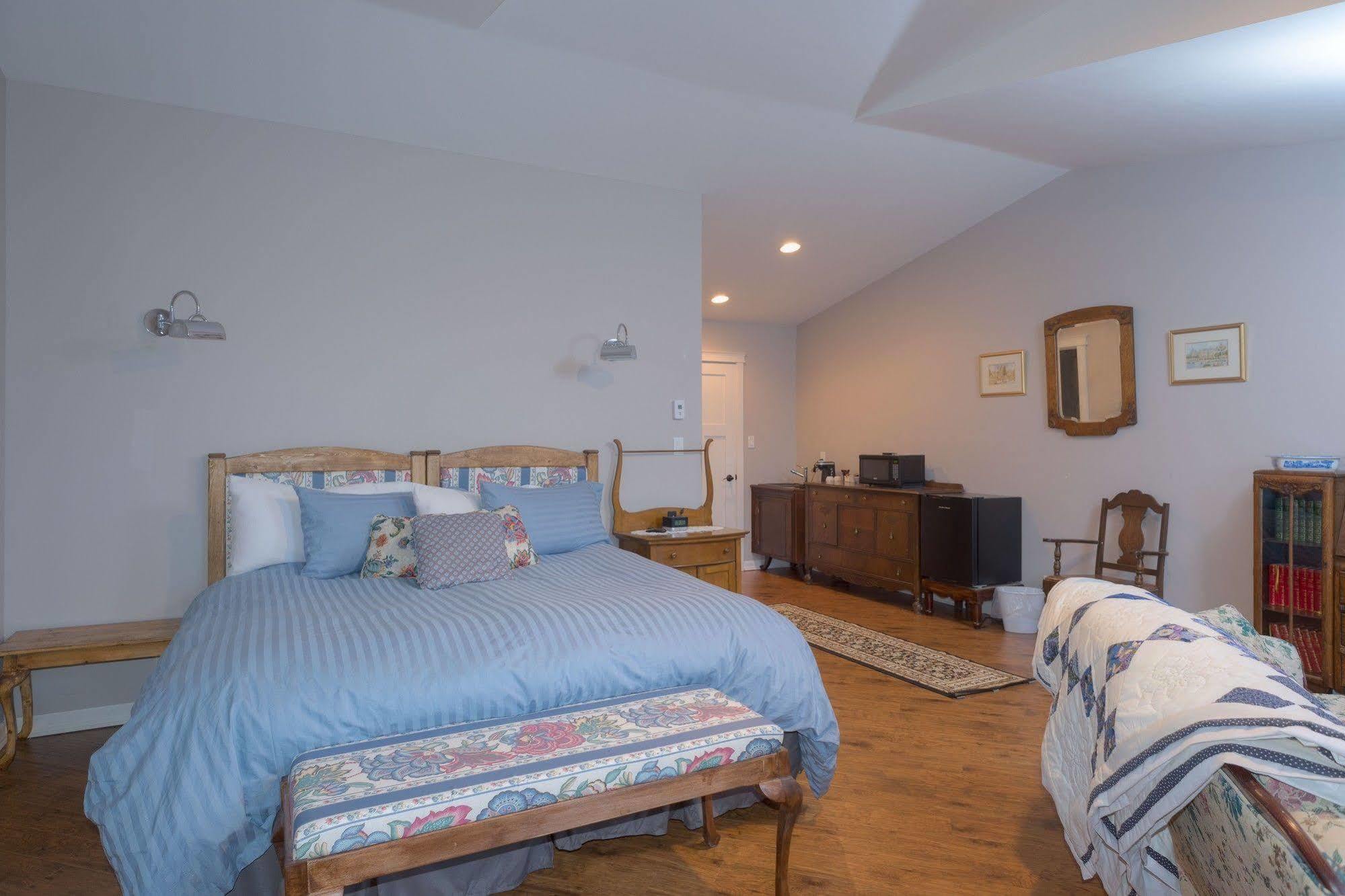 Country Encounters Accommodations Coleman Εξωτερικό φωτογραφία